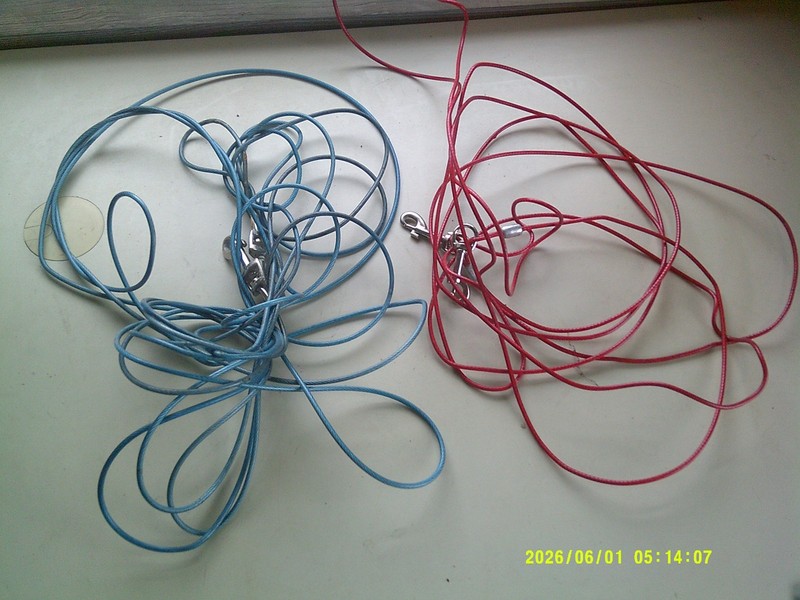 2 Dog Cable Ties