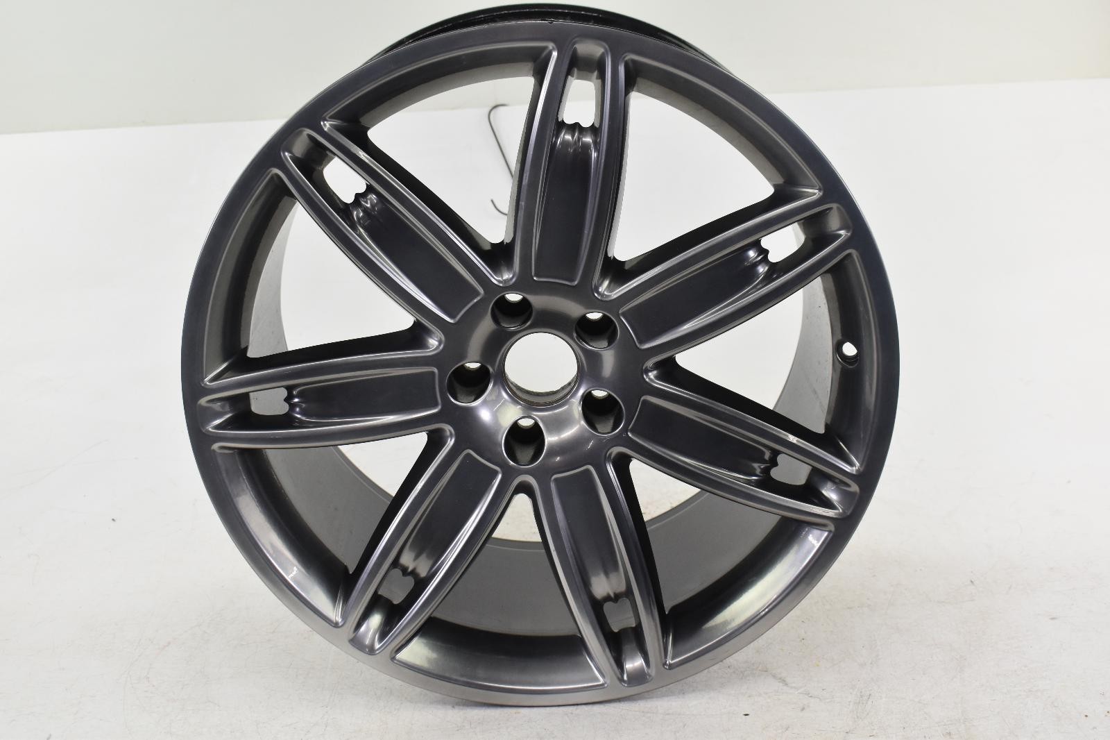 2017 Maserati Quattroporte Wheel OEM Assembly