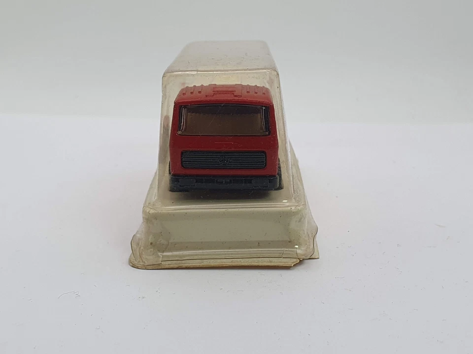 Mercedes Cisterna Esso EFSI 1/60 - Immagine 2 di 4