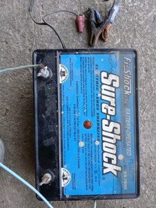 FI-SHOCK ELECTRIC FENCE ENERGIZER - SS-2000 Sure-shock Cattle Guard
