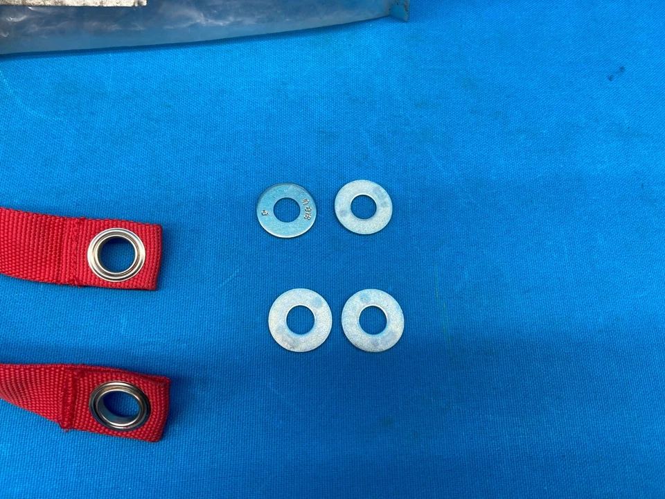 Correa de agarre doble trasera Rugged Ridge 13305.13 para Jeep Wrangler JK 07-15 Foto 4 de 4