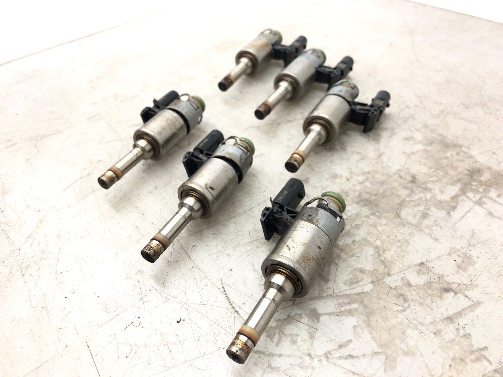 2016-2020 BENTLEY BENTAYGA 6.0L W12 FUEL INJECTOR SET 6 PCS 07P906036J OEM 2019