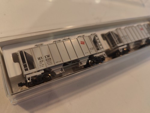 Kato AC&F 70T Geschlossene Seite Gedeckte Trichter 2 Wagen Set. 186-02023 Und 186-0204. Neu | Condition: New