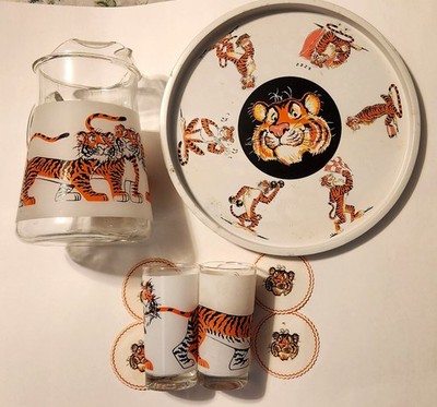 TIGER IN THE TANK EXXON PITCHER TRAY GLASS set Coasters Gas Oil Advertising 