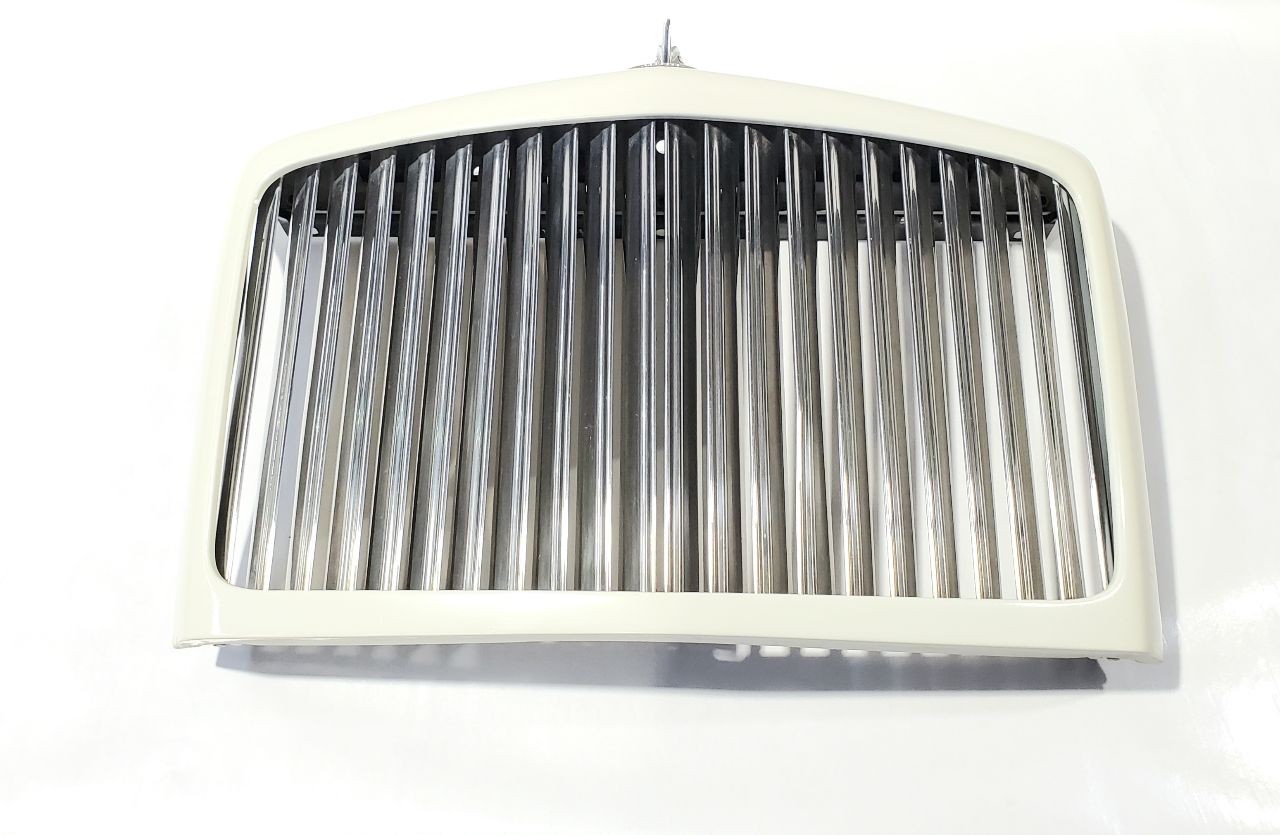 Used Grille fits: 1990 Bentley TURBO R Grade A