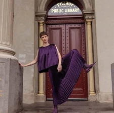 MA M A MAUD DAINTY extension purple satin pleated midi skirt sz 10