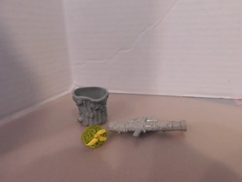 Vintage 1990 Playmates TMNT Teenage Mutant Ninja Turtles Muckman Accessories