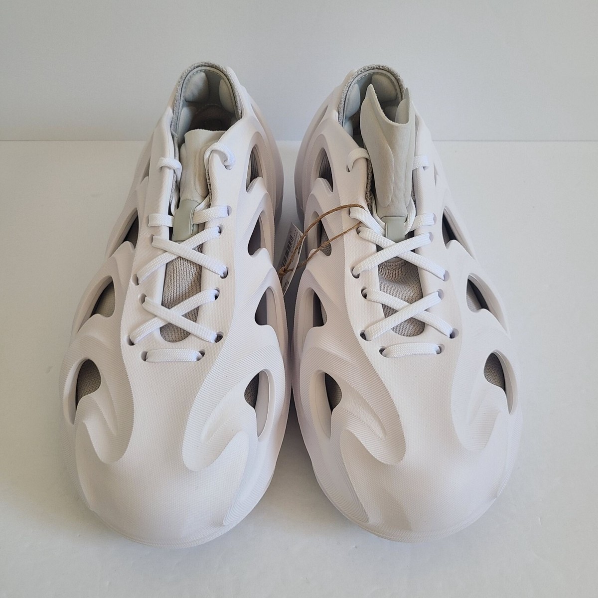 NEW Adidas adiFOM Q Foam Sneakers Shoes HP6584 Size 8.5 White NEW Adidas adiFOM Q Foam Sneakers Shoes | Mercari main image 4