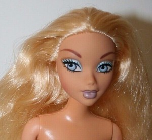 My Scene Barbie Doll Barbie Long Blonde Wavy Hair Light Blue Eyes