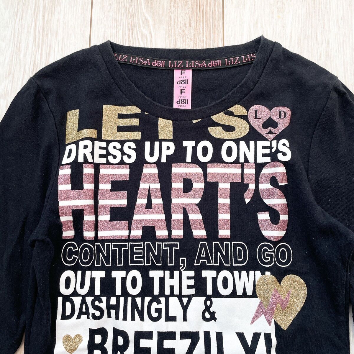 LIZ LISA Doll Heart T-shirt Gold Black Shibuya 109 Gal GYARU LIZ LISA Doll Heart T-shirt Gold Black Shibuya 109 Gal GYARU