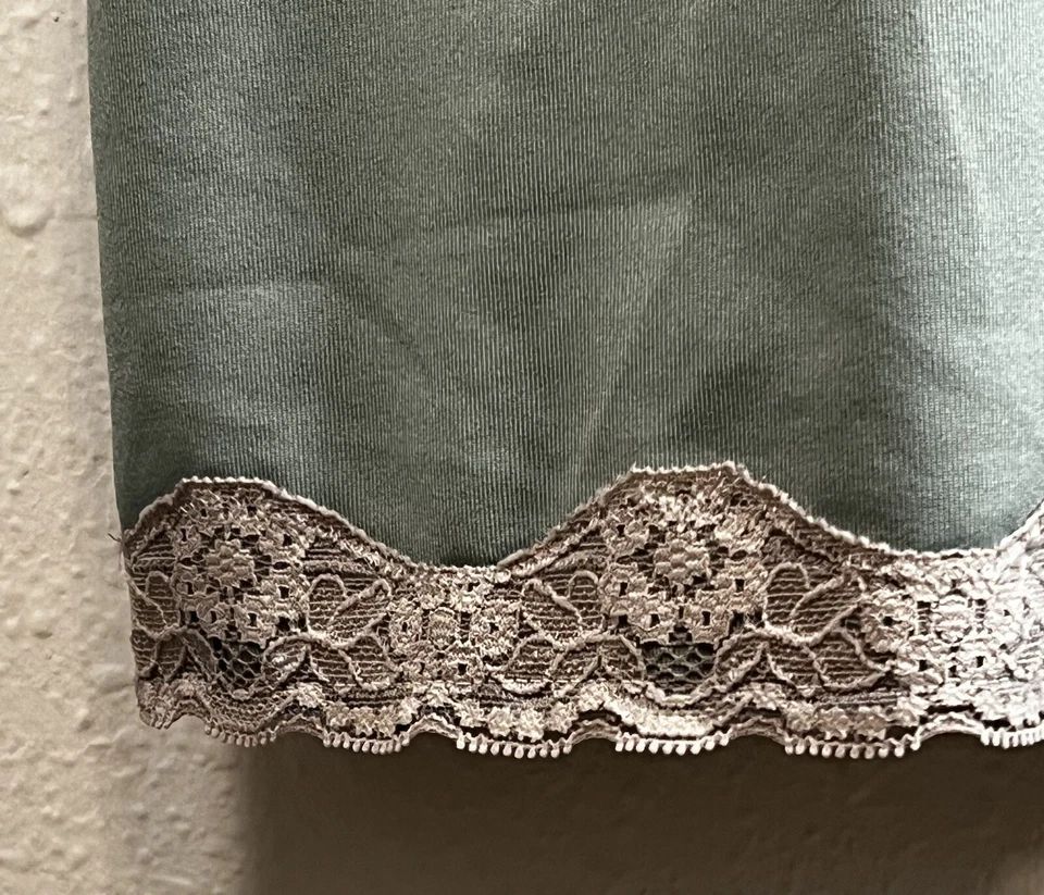 Vestido sin Mangas Soma Intimates L Verde y Encaje Babydoll Camisón Lencería Elástica Foto 3 de 4