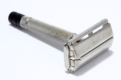 Gillette USA Safety Razor Super Speed Black Tip Code X2 Vintage 1952 Pre-Owned