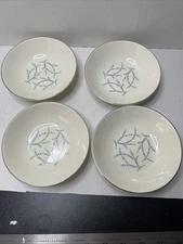 Set of 4 VTG Taylor Smith & Taylor Blue Twig Berry Dessert Bowls Beige