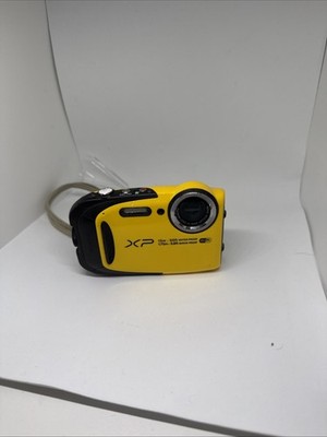 FUJIFILM FINEPIX XP80 Digital Camera With Battery