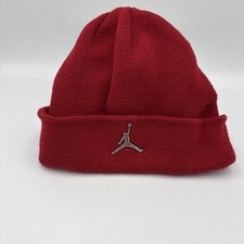 Jordan Kids Cuffed Beanie Hat Gym Red Metallic Silver Jumpman Skull Cap Winter