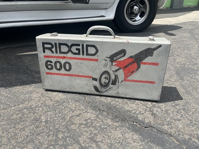 #ad RIDGID 600 I Hand Held Power Drive $1000.00