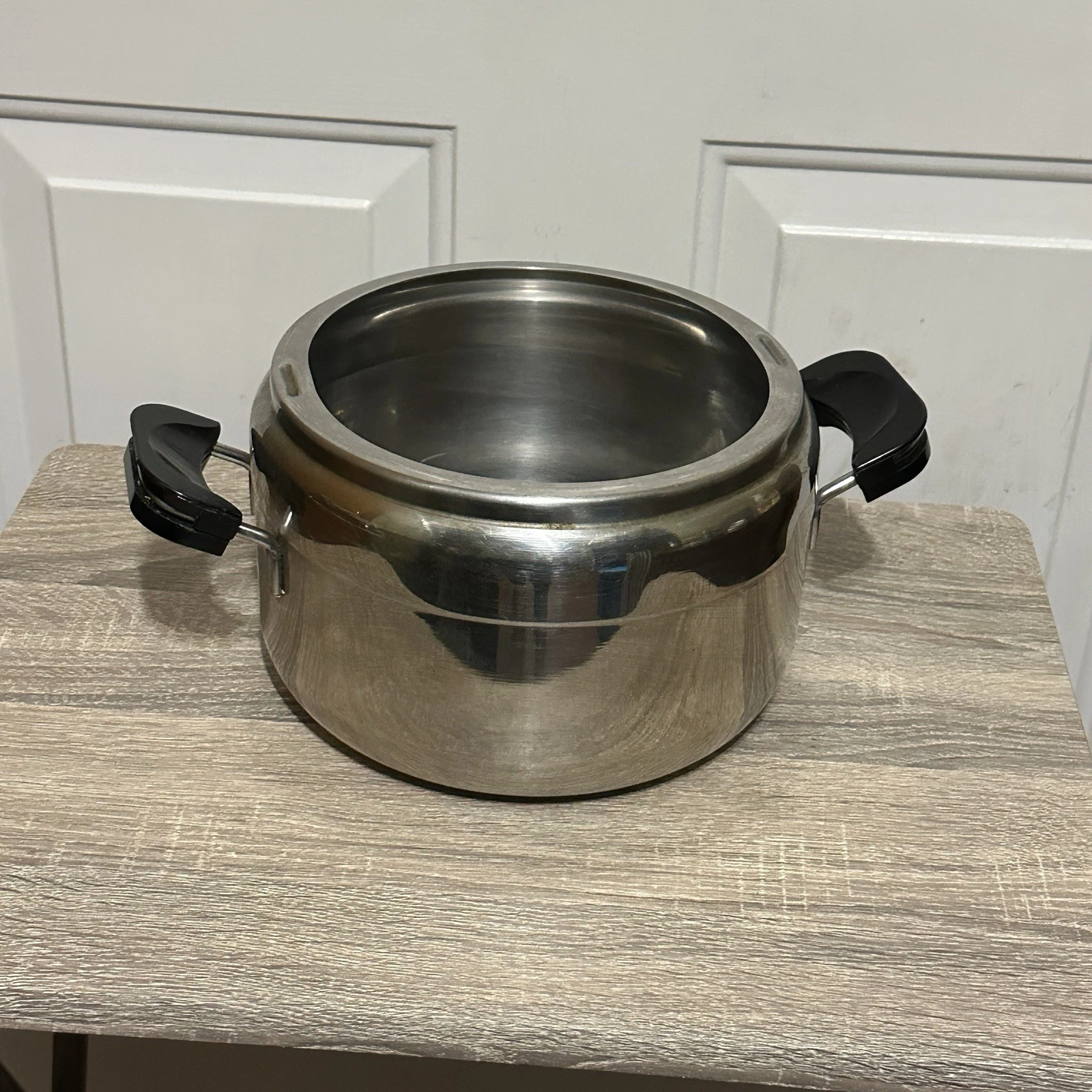 Vintage Aeternum Inox 18/10 4qt Pressure Cooker Italy Stainless Steel NO LID