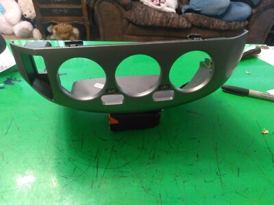 2016-2018 Nissan Altima front center dash radio bezel trim