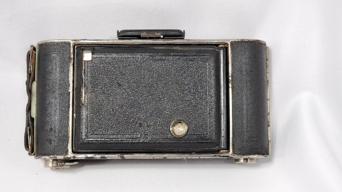 Appareil Photo Argentique Kodak Junior 620 Anastigmat 1:7,7 F=10,5cm Pour Pièces