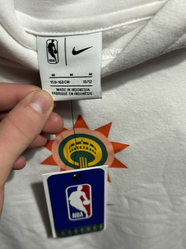 NWT Size Medium Women’s San Antonio Spurs White Hoodie Nike Center Swoosh - Picture 5 of 5