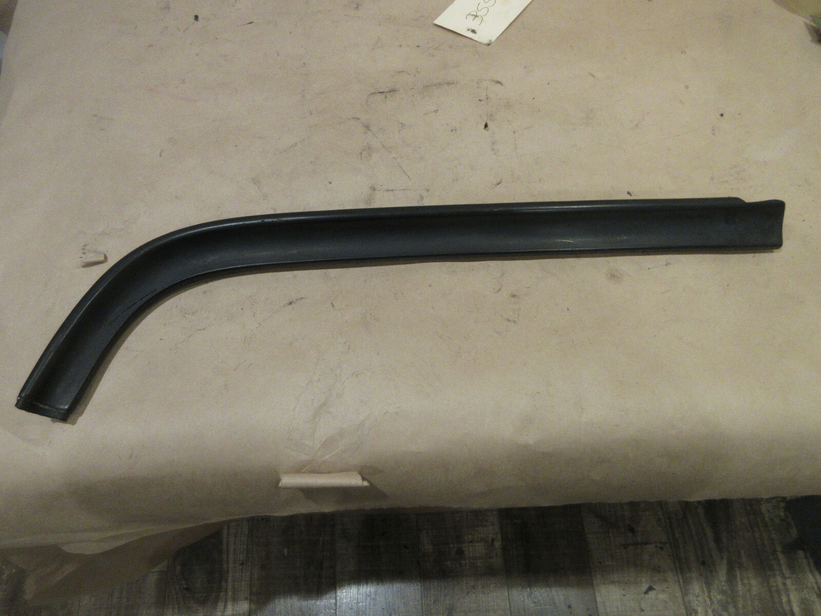 Ferrari 348,355 RH Rear Side Moulding P/N  62159700