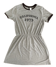 H&M Gray T-Shirt Dress with Elastic Waist "California 1973" Womens Size 14