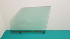 Mercedes-Benz W123 Seitenscheibe Scheibe Fenster T&uuml;rscheibe Vorne Links Gr&uuml;n