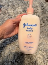 Johnson's Baby Lotion Pink Bottle 27 oz Nourishes 24 Hours 60 Full From 2007
