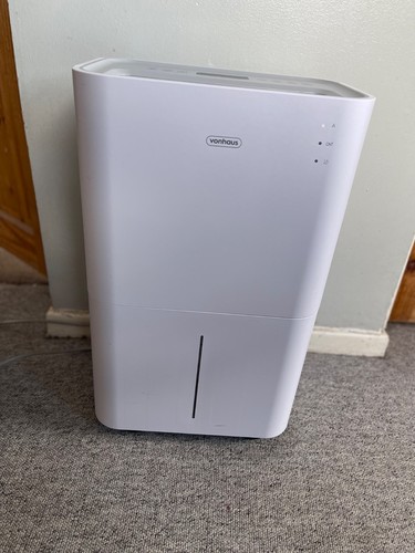 VonHaus 20L/Day Dehumidifier 20L Tank Digital Display fully functional light use
