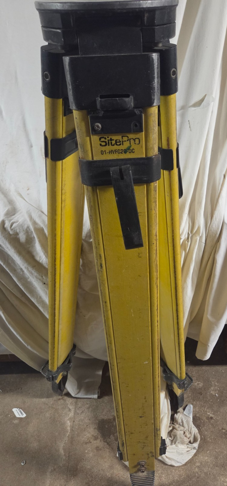 SitePro Surveying Tripod Yellow Model 01-HVFG20-DC