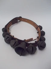 ANTIQUE Tooled Leather Strap w/ 10 Sleigh Bells Collar for Animal PRIMATIVE