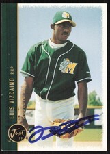 1999 Just Luis Vizcaino Auto Modesto A's #44 Card Signed