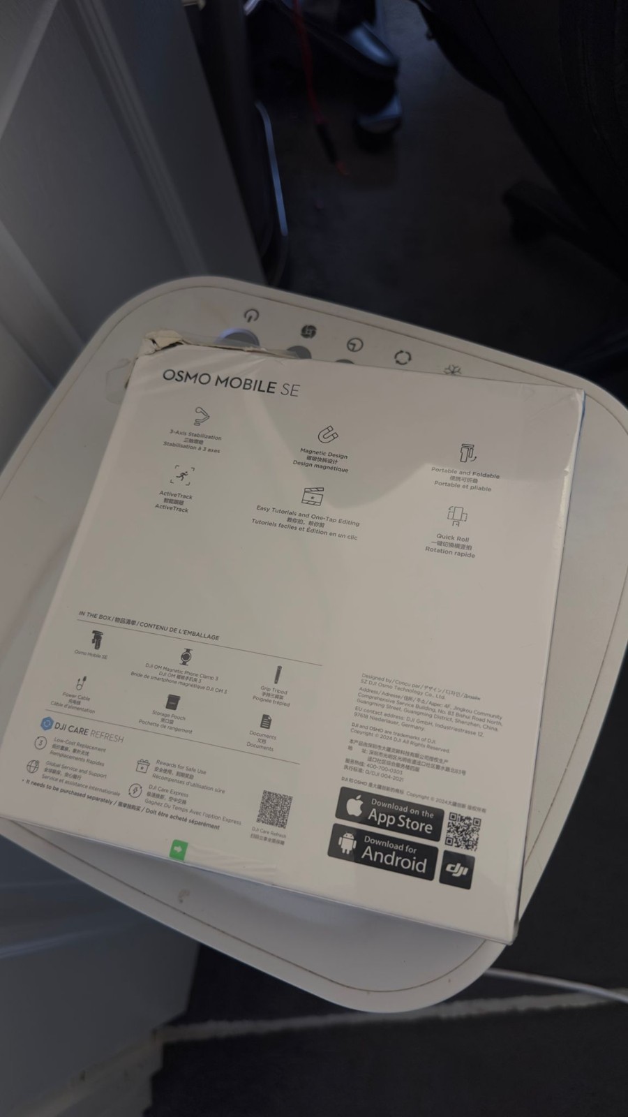 DJI OSMO Mobile SE  Sealed with box slightly torn