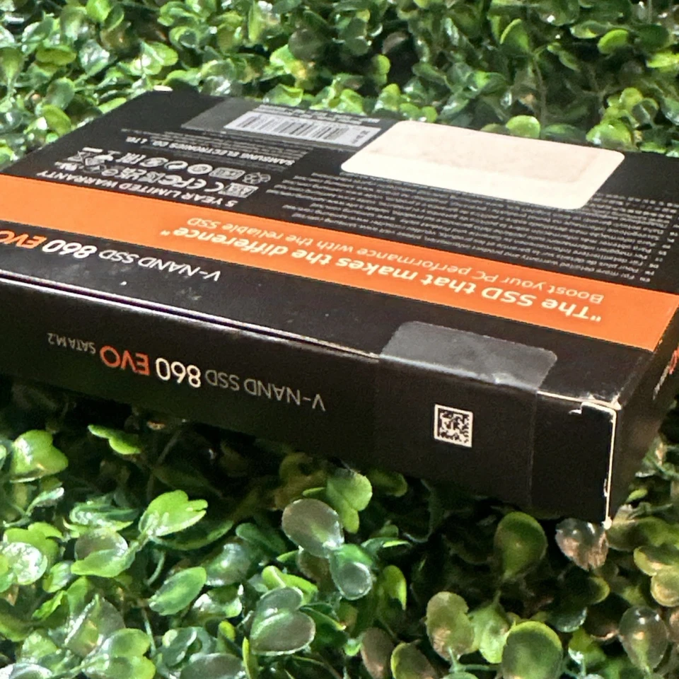 Samsung 860 EVO 250GB M2 V-NAND M.2 SSD 250GB MZ-N6E250 MZ-N6E250bw NEW - Image 4 of 4