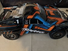 traxxas slash ultimate 4x4