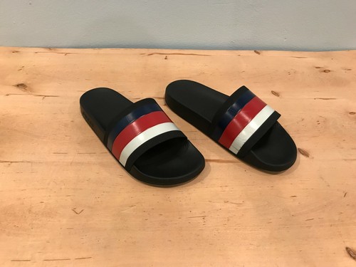 gucci slides navy