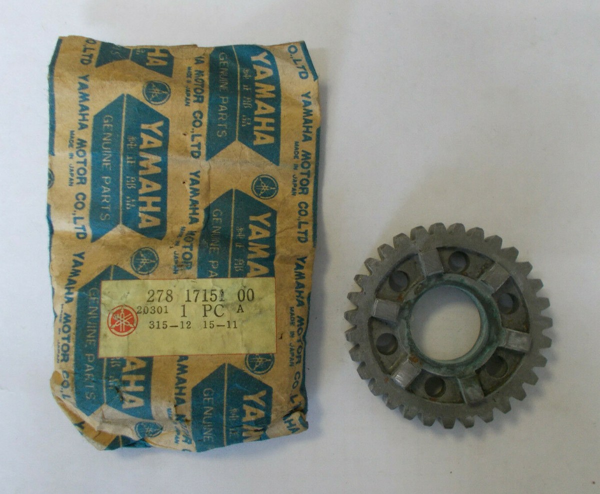 NOS Yamaha 1970-72 R5 DS7 5th Pinion Gear 278-17151-00 (SPB5-4) | eBay