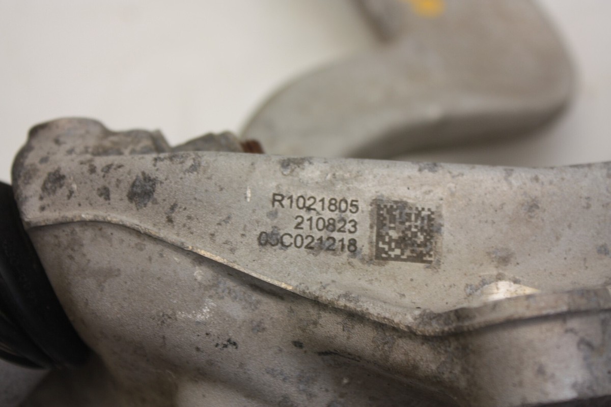 BMW i4 G26 Front Right Suspension Arm Control Spindle Knuckle Hub  