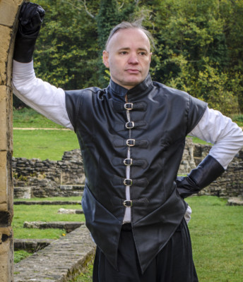 LARP Medieval Doublet Faux Leather Fancy Dress Cosplay REDUCED/OLD STOCK | eBay LARP Medieval Doublet Faux Leather Fancy Dress Cosplay REDUCED/OLD STOCK | eBay