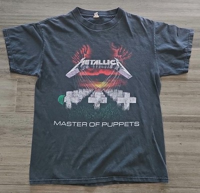 Y2K Metallica Master of Puppets Black Graphic T-Shirt Men's Size Medium Faded