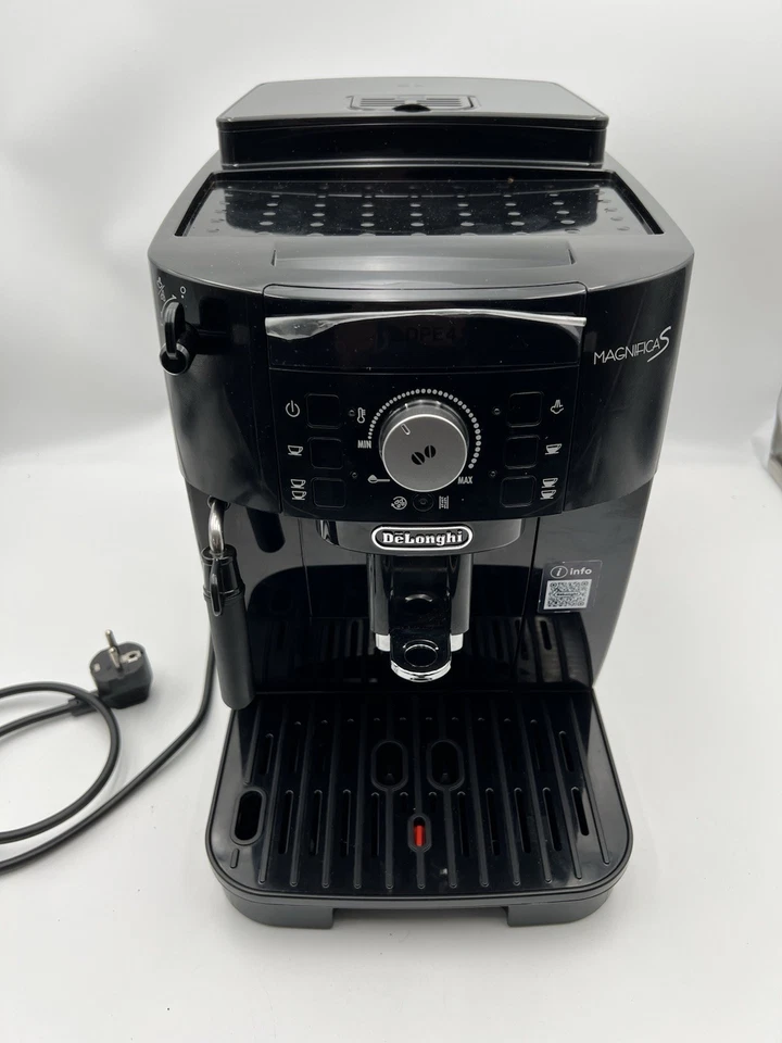 De’Longhi Magnifica S ECAM11.112.B Kaffeevollautomat Schwarz mit Milchaufschäume, Foto 1 von 5