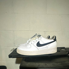 Nike Air Force 1 Low Top Leather Lace-Up Snea...