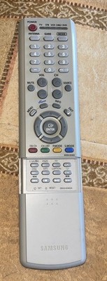 Bundle Of 10 Hard To Find Remote Controls For Audio / Video Electronics.