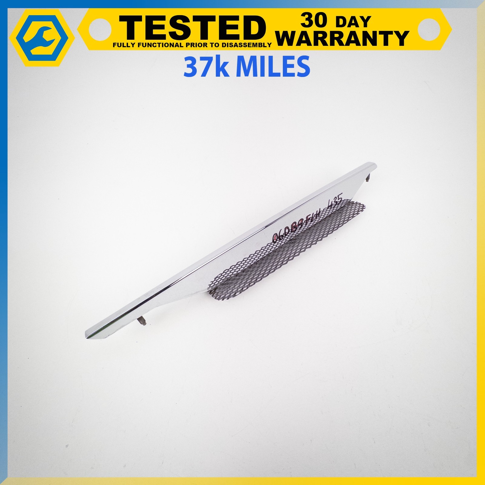 05-12 ASTON MARTIN DB9 LEFT DEIVR SIDE FENDER GRILLE MOLDING TRIM OEM