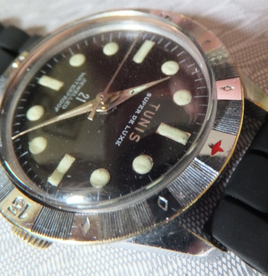 Tunis 6694 ''21'' Handaufzug Taucheruhr - serviced