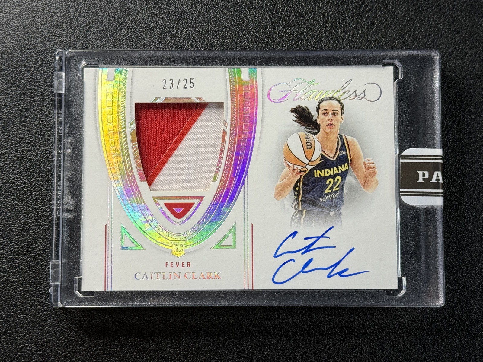 CAITLIN CLARK 2024 PANINI WNBA ROOKIE ROYALTY FLAWLESS RC PATCH AUTO RPA 23/25