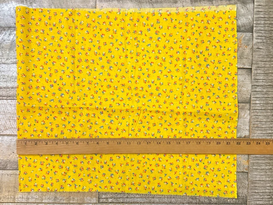Vintage Calico Fabric Lot Small Tiny Floral Yellow Red Blue Retro Remnants - Image 4 of 4
