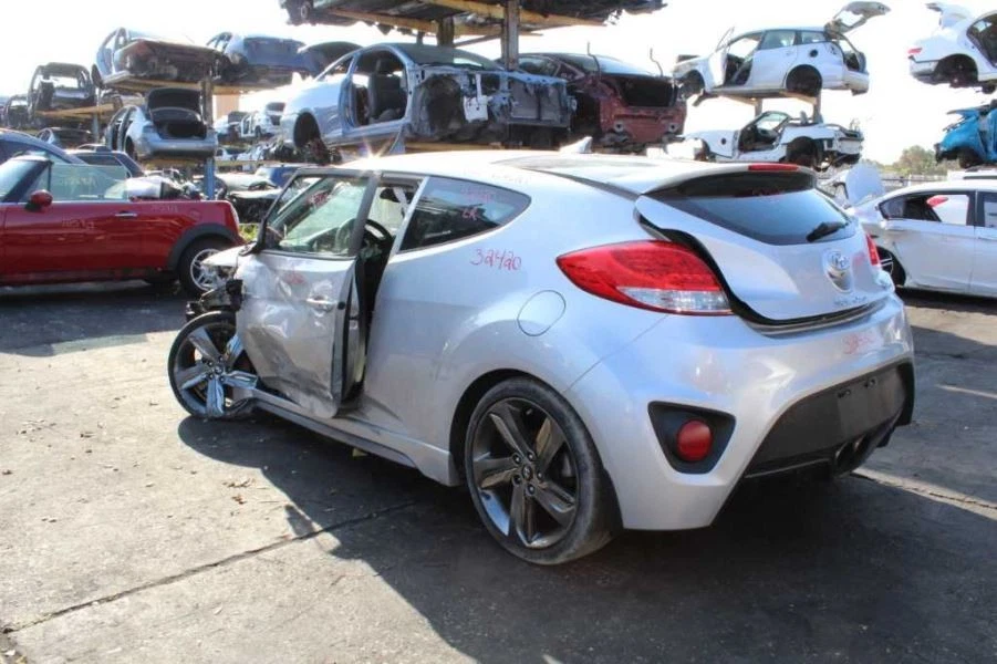 Bote de carbón de vapor de combustible 2012 13 14 15 16 17 Hyundai Veloster Turbo Foto 3 de 4