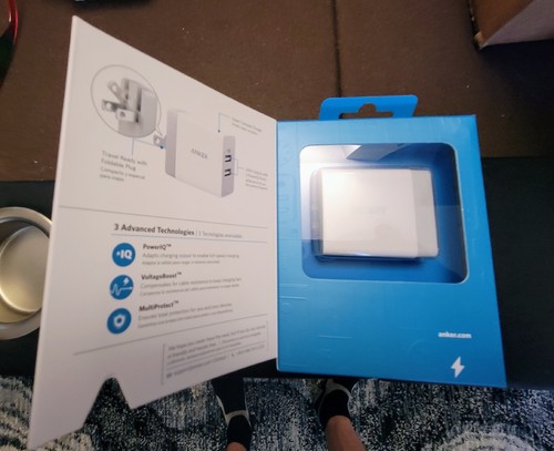 Anker Power Port 24W COMPACT WALL CHARGER 2-USB Ports FOLDABLE Fast Charging - Picture 3 of 3