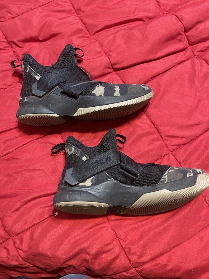 Nike LeBron Soldier 12 'Zero Dark Thirty' - Image 2 of 4